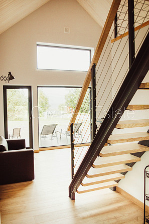 Šo dzīvokli izīrē pa diennaktīm (īstermiņa īre), īres cena sludinājumā norādīta par Talsi un novads - foto 13