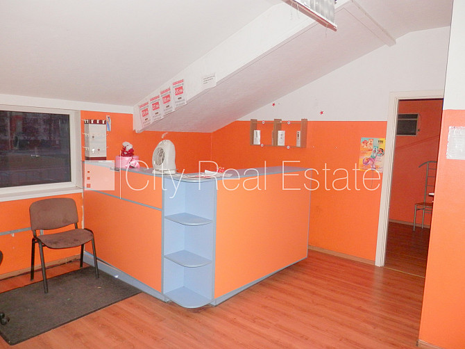 Фасадный дом, реновированный дом, места для нескольких машин, охраняемая Рига - изображение 9