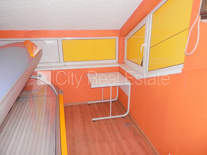 Фасадный дом, реновированный дом, места для нескольких машин, охраняемая Рига - изображение 7