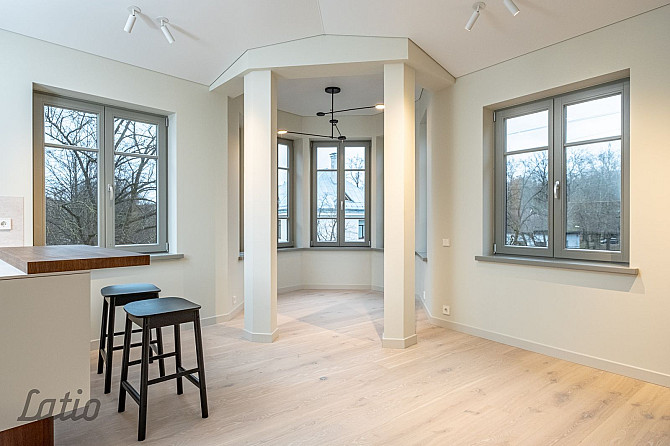 Pārdod plašu un skaistu mansarda veida dzīvokli renovētā mājā Āgenskalnā.
Dzīvoklis ir pilnībā gatav Рига - изображение 5