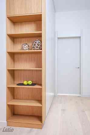 Pārdod plašu un skaistu mansarda veida dzīvokli renovētā mājā Āgenskalnā.
Dzīvoklis ir pilnībā gatav Рига