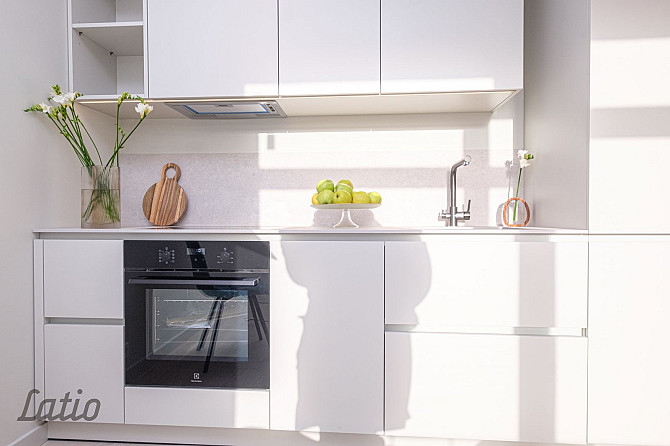 Pārdod plašu un skaistu mansarda veida dzīvokli renovētā mājā Āgenskalnā.
Dzīvoklis ir pilnībā gatav Рига - изображение 4