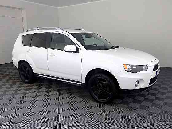 Mitsubishi Outlander Luxury Facelift ATM 2.2 Di-D 115kW Tallina