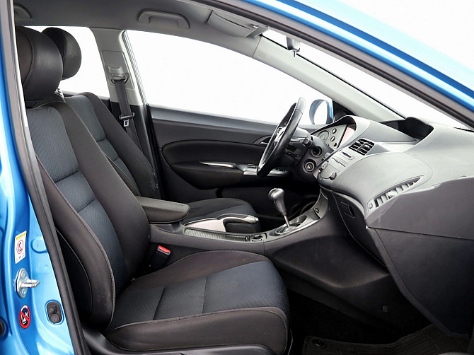 Honda Civic Elegance Facelift 1.8 103kW Tallina - foto 6