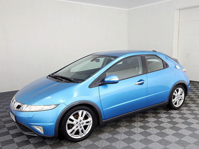 Honda Civic Elegance Facelift 1.8 103kW Tallina - foto 2