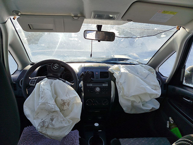 Suzuki SX4 Cross 4x4 Facelift 1.6 88kW Tallina - foto 5