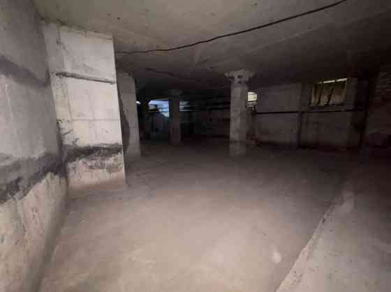 Предлагаются помещения общей площадью 600 м, расположенные в цокольном этаже Rīga