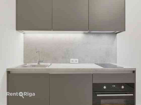 Меблированная однокомнатная квартира в центре Риги.  Он расположен в Rīga