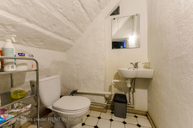 Gaišas telpas pie Miera ielas ar skaistu dārzu pagalmā.  Divas atsevišķas telpas 33 kvm un Rīga - foto 6