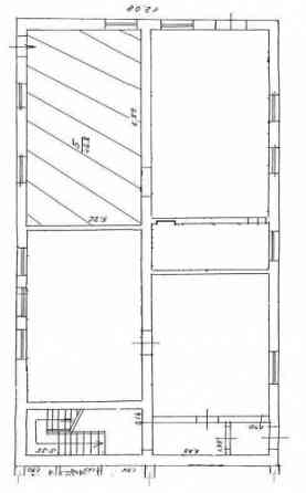 Iznomā biroja telpas centrā Ganību dambī.  + 1. stāvs + 42 m2 + 3 bezmaksas autostāvvietas + dzīvā a Рига