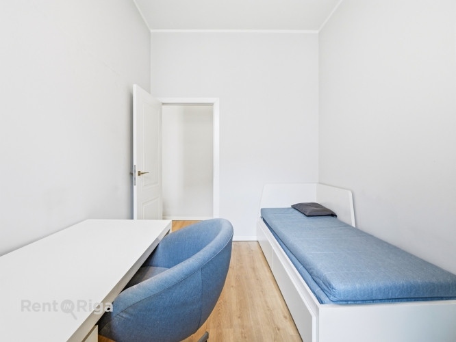 Mēbelēts 3-istabu dzīvoklis Aktīvajā centrā.  Izīrē elegantu un mājīgu divistabu Rīga - foto 8