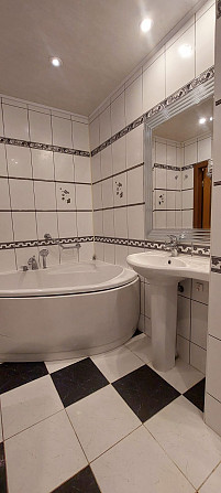 Īpašnieks pārdod gaišu, plašu un mājīgu 2‑istabu dzīvokli 104.sērijas mājā, 59, 6m2. Vidus... Rīga - foto 11