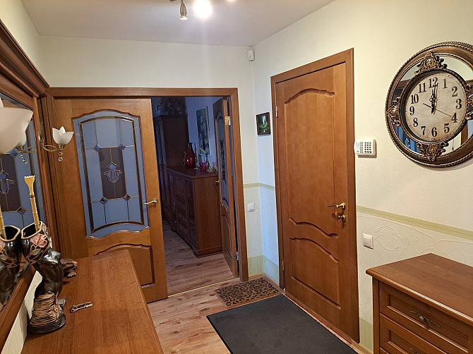 Īpašnieks pārdod gaišu, plašu un mājīgu 2‑istabu dzīvokli 104.sērijas mājā, 59, 6m2. Vidus... Rīga - foto 3