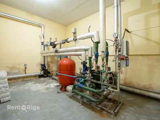 Качественное и капитальное здание, идеально подходящее для создания дома Юрмала