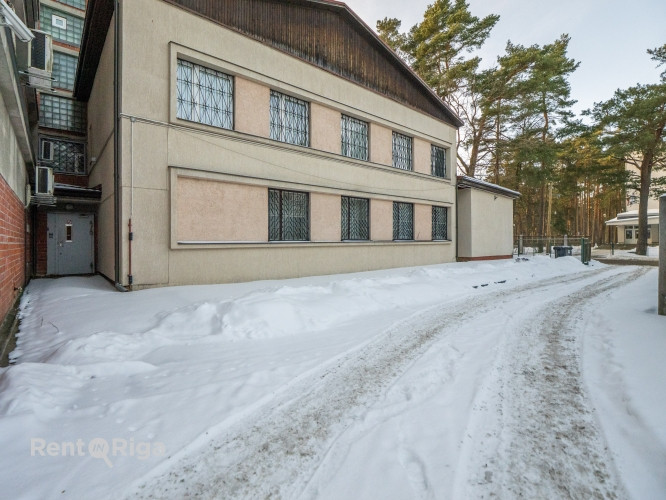 Качественное и капитальное здание, идеально подходящее для создания дома Юрмала - изображение 6