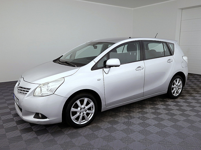 Toyota Verso Linea Sol 2.0 D-4D 93kW Tallina - foto 2