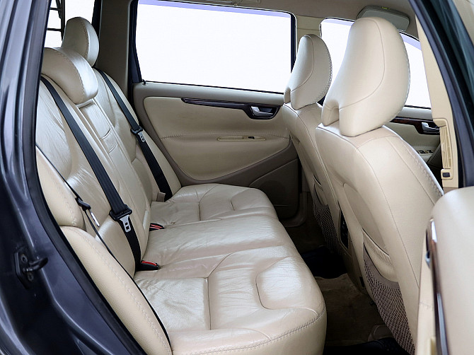 Volvo XC70 Summum Facelift ATM 2.4 D5 136kW Tallina - foto 6