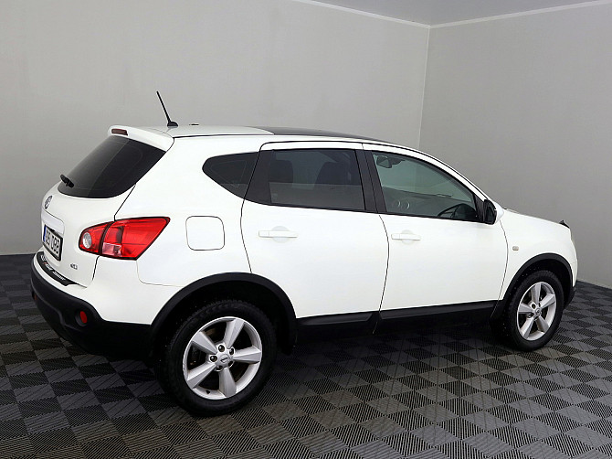 Nissan Qashqai Luxury 4x4 ATM 2.0 dCi 110kW Tallina - foto 3