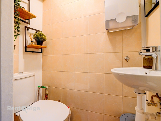 Торговые / кафе помещения в аренду  улица Тēрбатаc.  Подходит для небольшой Рига - изображение 9