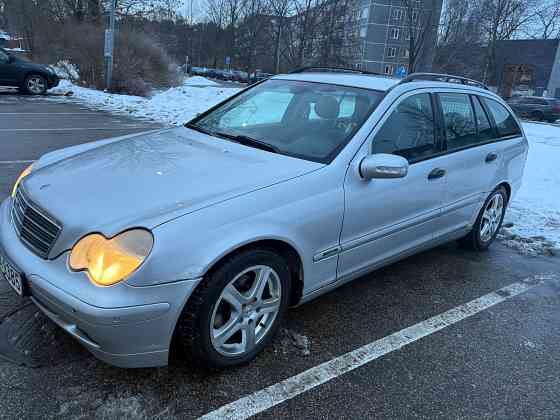 1/11 Mercedes-Benz C-класс, универсал, 2.2 дизель, автомат. Свежий техосмотр. Новые тормоза... Рига