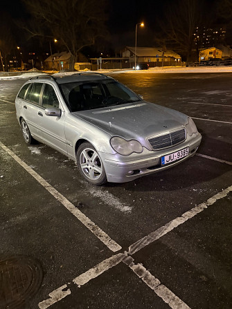 1/11 Mercedes-Benz C-класс, универсал, 2.2 дизель, автомат. Свежий техосмотр. Новые тормоза... Рига - изображение 5