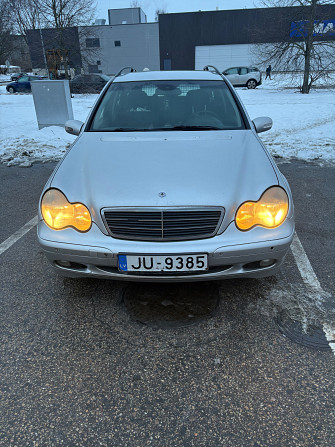 1/11 Mercedes-Benz C-класс, универсал, 2.2 дизель, автомат. Свежий техосмотр. Новые тормоза... Рига - изображение 4