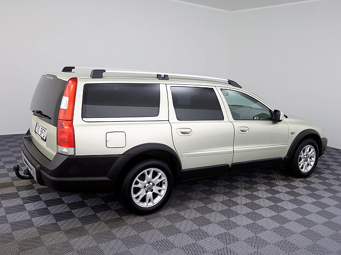 Volvo XC70 Summum Facelift ATM 2.4 D5 136kW Таллин - изображение 3