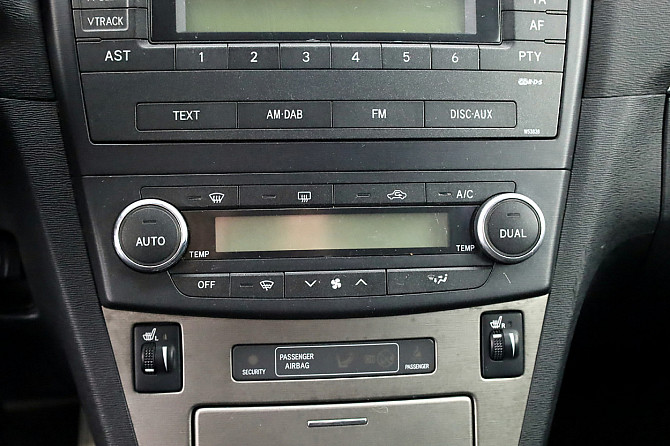 Toyota Avensis Linea Sol 1.8 108kW Таллин - изображение 8