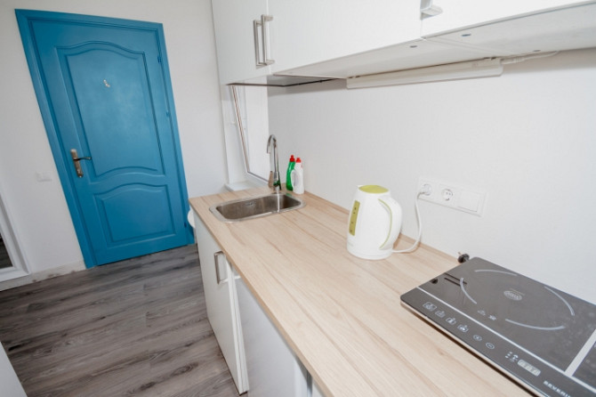 Fully equipped 1-room apartment on Aleksandra Čaka street 126A, opposite the Centra sports quarter.  Рига - изображение 8