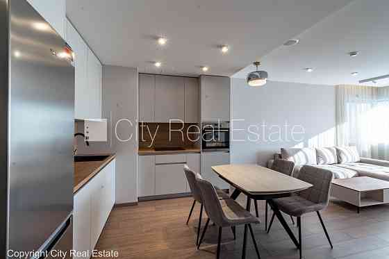 Новостройка, плата за обслуживание одного квадратного метра в  месяц 1,25 EUR, Rīga