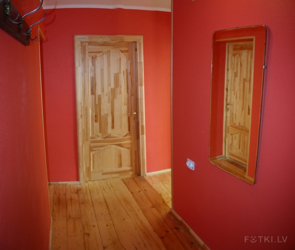 Pārdod 2 istabu dzīvokli Teikā  Palmu ielā 18  Piedāvājumā gaišs un funkcionāls 2 istabu Rīga - foto 4