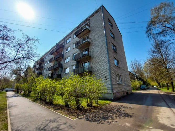 Pārdod 2 istabu dzīvokli Teikā  Palmu ielā 18  Piedāvājumā gaišs un funkcionāls 2 istabu Rīga - foto 8