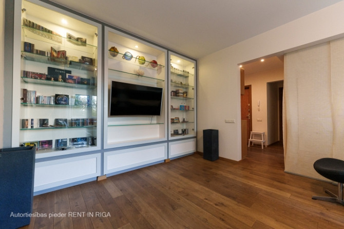 Качественная, уютная и благоустроенная 3-комнатная квартира в тихом дворовом Рига - изображение 5