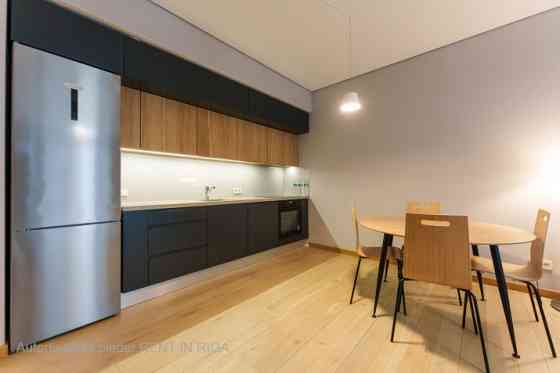Продаётся элегантная и современная квартира в проекте Centrus, в самом центре Риги Rīga