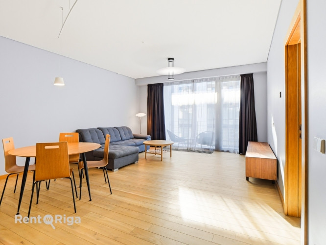 Pārdod elegantu un mūsdienīgu dzīvokli projektā Centrus.  Dzīvoklis atrodas iekšpagalma Rīga - foto 10