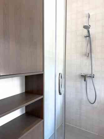 Izīrē mājīgu studio tipa dzīvokli Rīgas klusajā centrā, Antonijas un Dzirnavu ielas krustojums.  Pil Рига