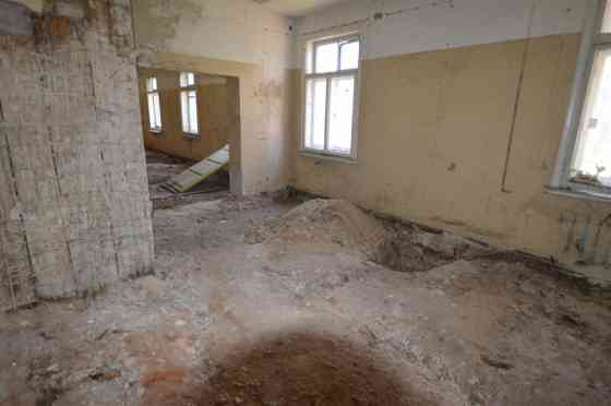 Premises located on the ground floor of a wooden house.  The total area of the premises is 427.6 m.  Рига