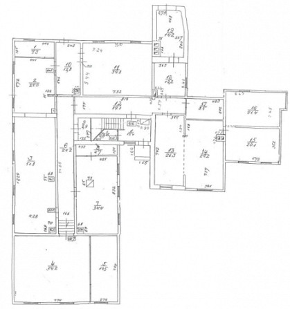 Premises located on the ground floor of a wooden house.  The total area of the premises is 427.6 m.  Рига - изображение 9