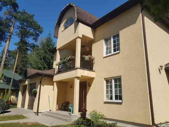 A private house in Saulkrasti.  The house is located on the Limbaži side, bordering Saulkrasti, appr Лимбажи и район