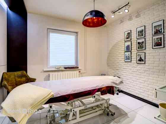 Офис с отдельным входом!  В настоящее время помещение используется как салон Рига