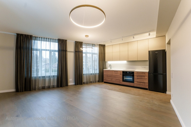 Lieliska iespēja dzīvot dzīvokli renovētajā projektā Agenskalnā.  Lieliskā lokācija un Rīga - foto 2