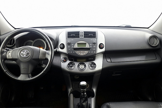 Toyota RAV4 Luxury 4x4 2.2 D-CAT 130kW Tallina - foto 5