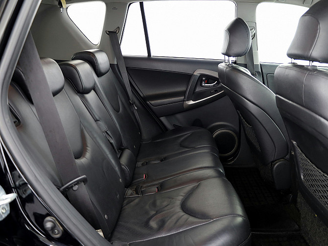 Toyota RAV4 Luxury 4x4 2.2 D-CAT 130kW Tallina - foto 7