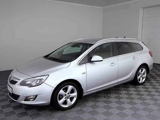 Opel Astra Sports Tourer 1.4 103kW Таллин - изображение 2