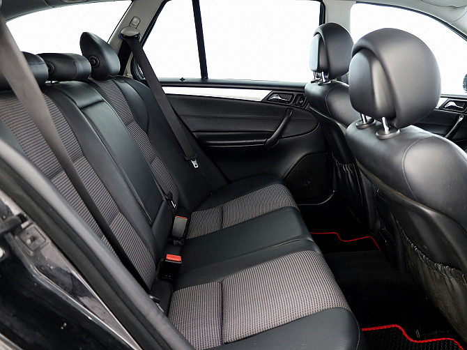 Mercedes-Benz C 320 Avantgarde Facelift ATM 3.0 CDI 165kW Таллин - изображение 7