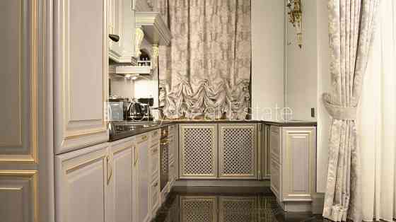 Фасадный дом, реставрированный дом, закрытый двор, бесплатная стоянка во дворе, Рига