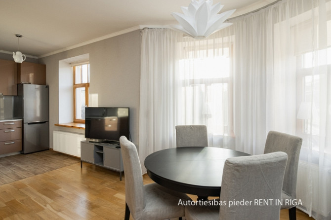 Starting from March 24th, 2026, a cozy and warm 2-room apartment is available for rent in the very h Рига - изображение 1