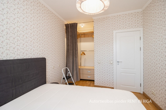 Starting from March 24th, 2026, a cozy and warm 2-room apartment is available for rent in the very h Рига - изображение 8