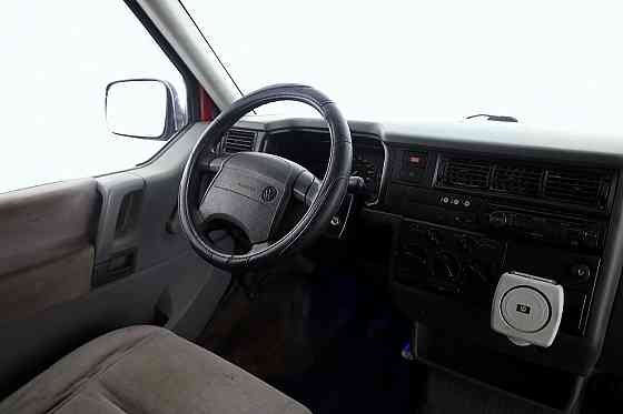 Volkswagen Multivan Facelift 2.4 TDI 57kW Tallina