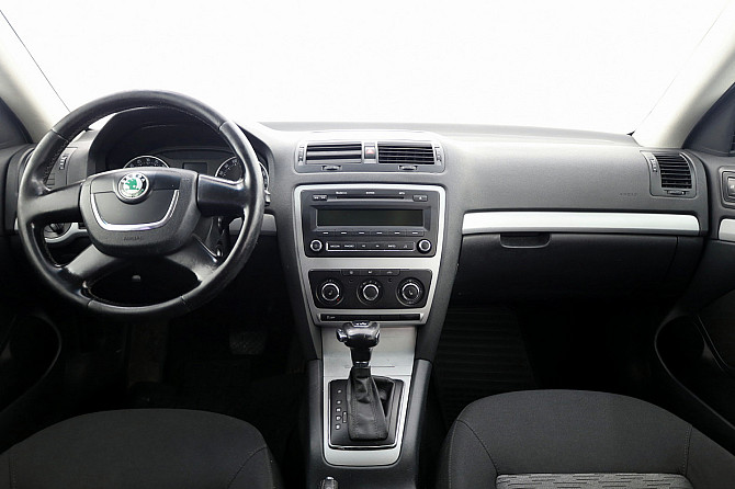 Skoda Octavia Comfortline Facelift ATM 1.6 TDI 77kW Tallina - foto 5